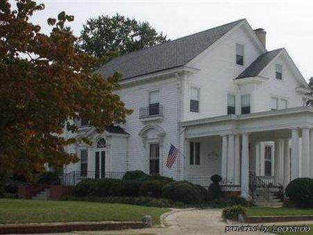 Simply Divine Hotel Dunn Exterior photo