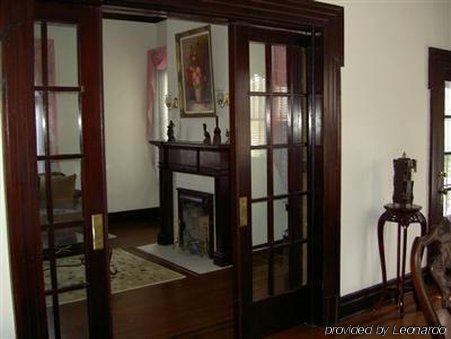 Simply Divine Hotel Dunn Room photo